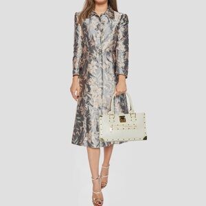 LOUIS VUITTON
Suhali Le Fabuleux White